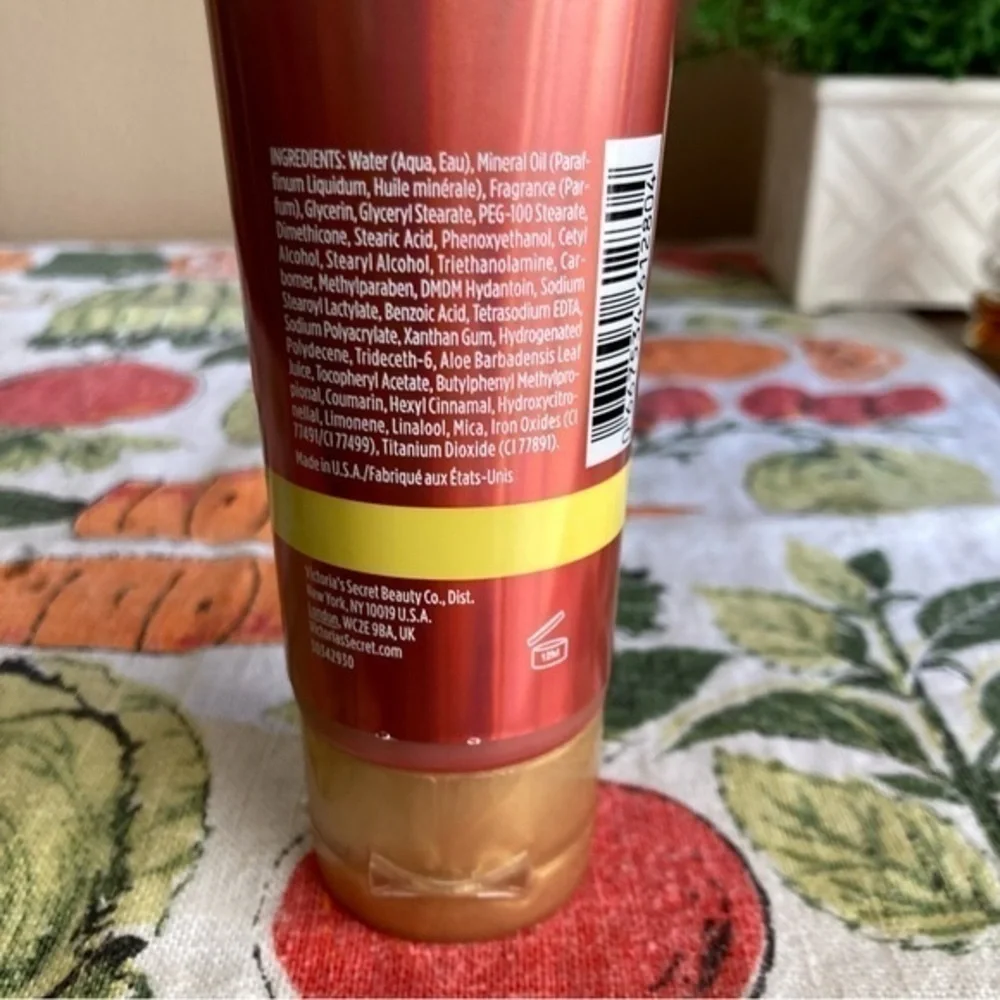 Victoria’s Secret Passion Struck tinted lotion